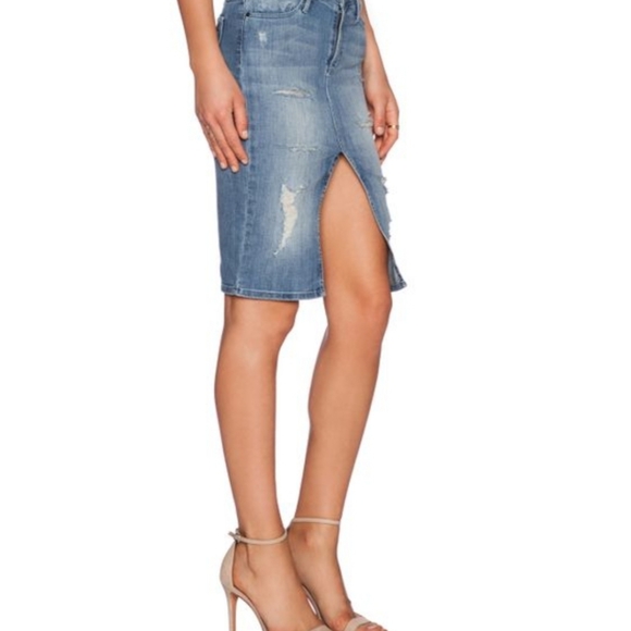 Black Orchid Pencil Skirt - Picture 3 of 3